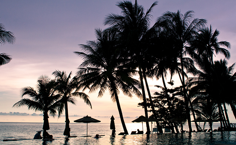 Дорога до острова Чанг из Бангкока, Таиланд.