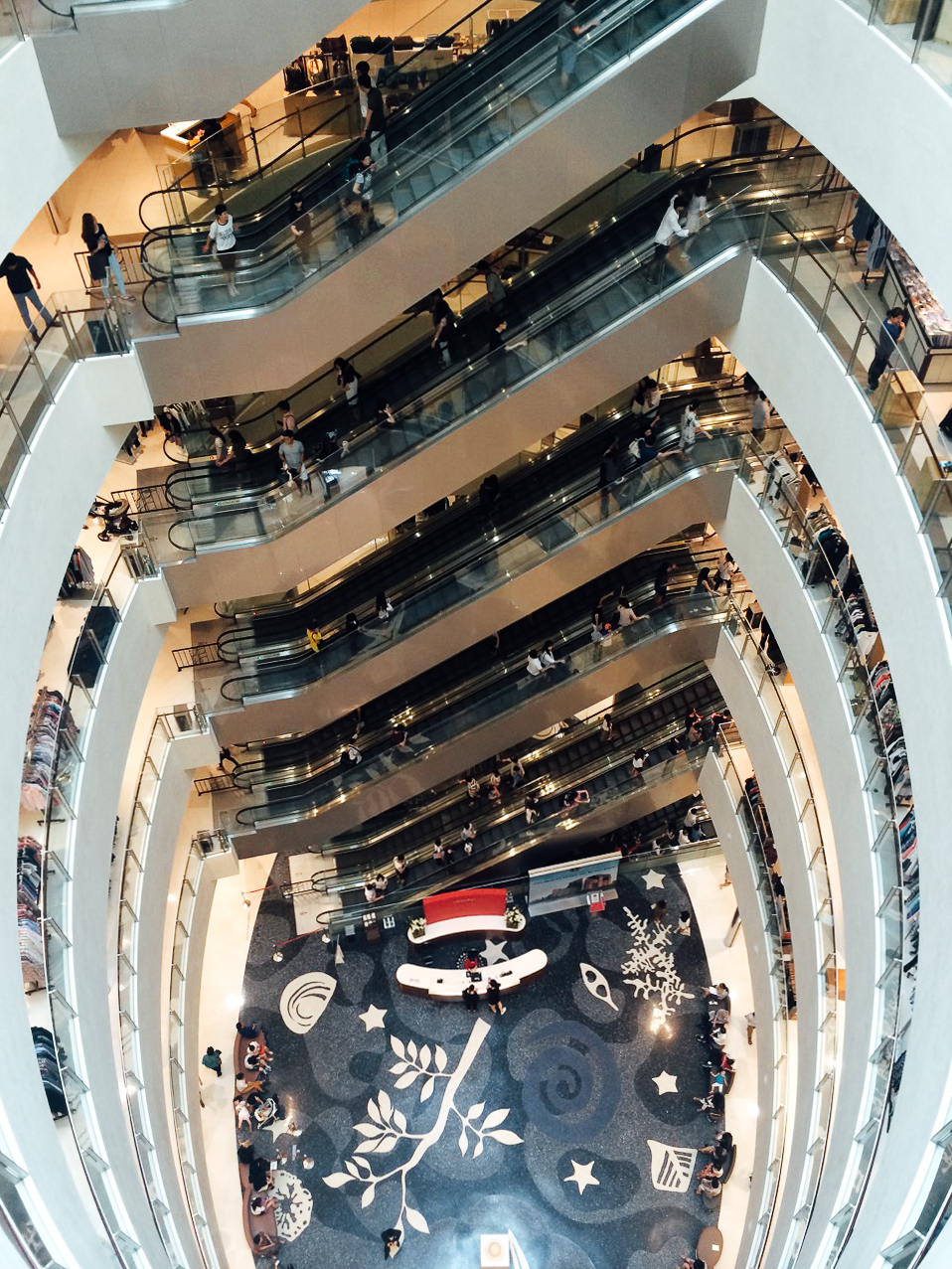 Путешествие по Южной Корее, Пусан: самый большой торговый центр в мире Путешествие по Южной Корее, Пусан: самый большой торговый центр в мире