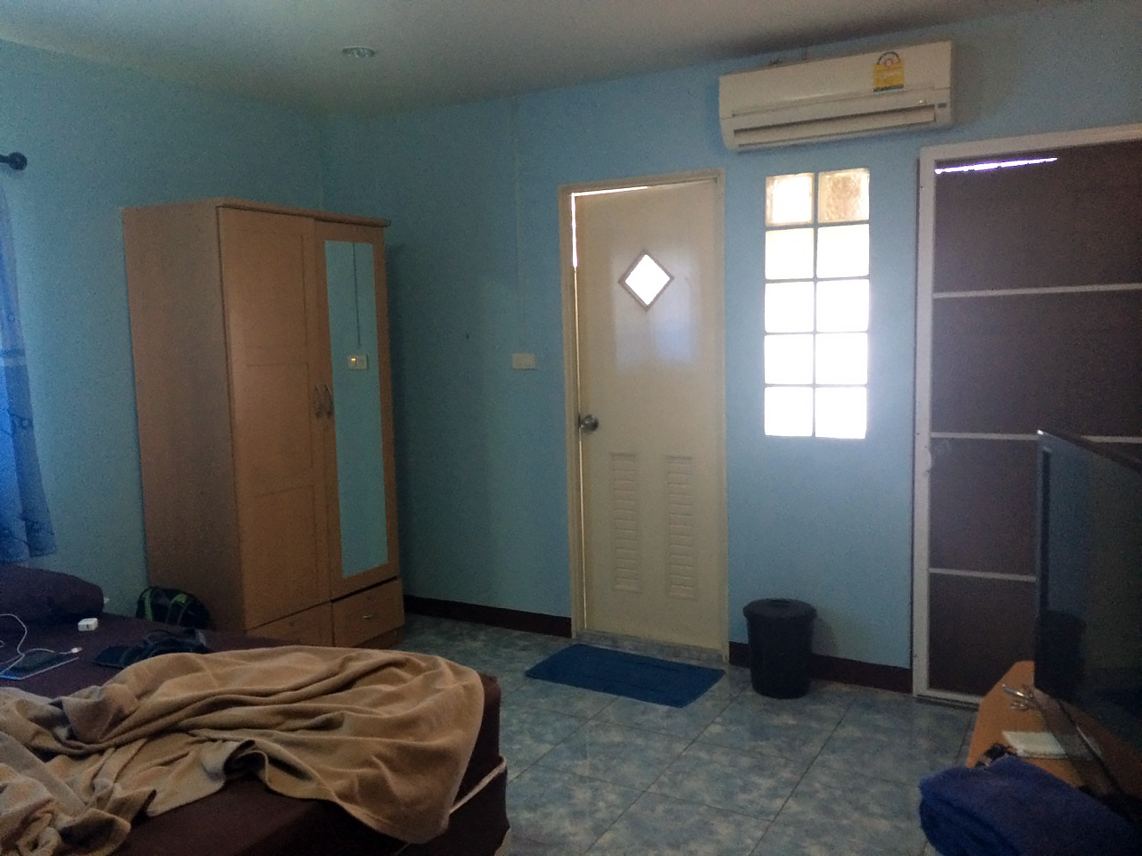 Путешествие по Таиланду, Аюттхая: Номер за 11,5$