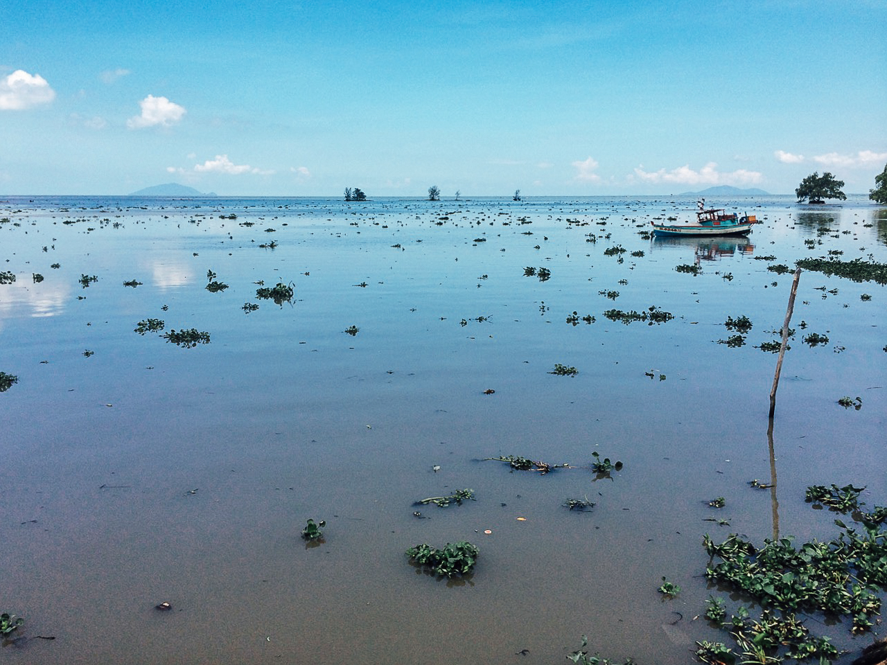 Путешествие по Вьетнаму, Фукуок: Причал Ратьзя Путешествие по Вьетнаму, Фукуок: В порту Ратьзя